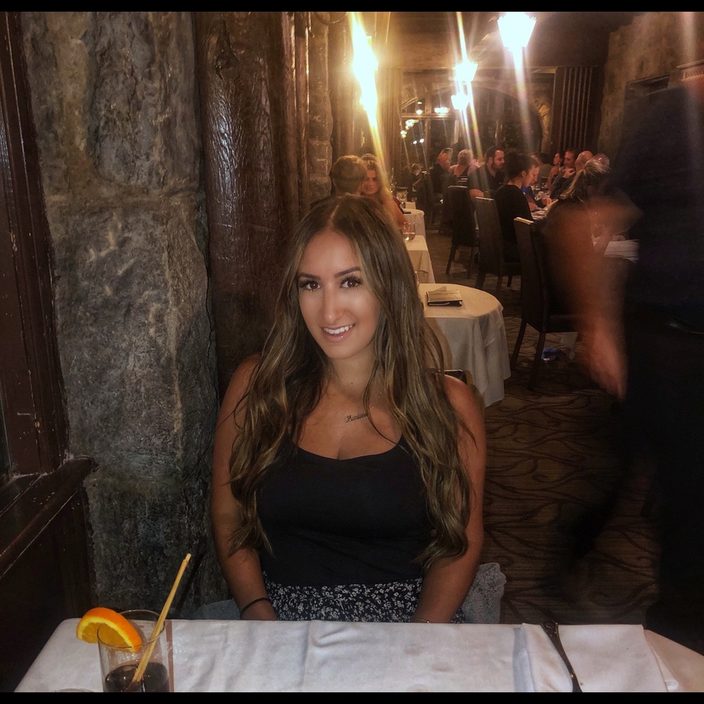 Meet your Posher, Martina